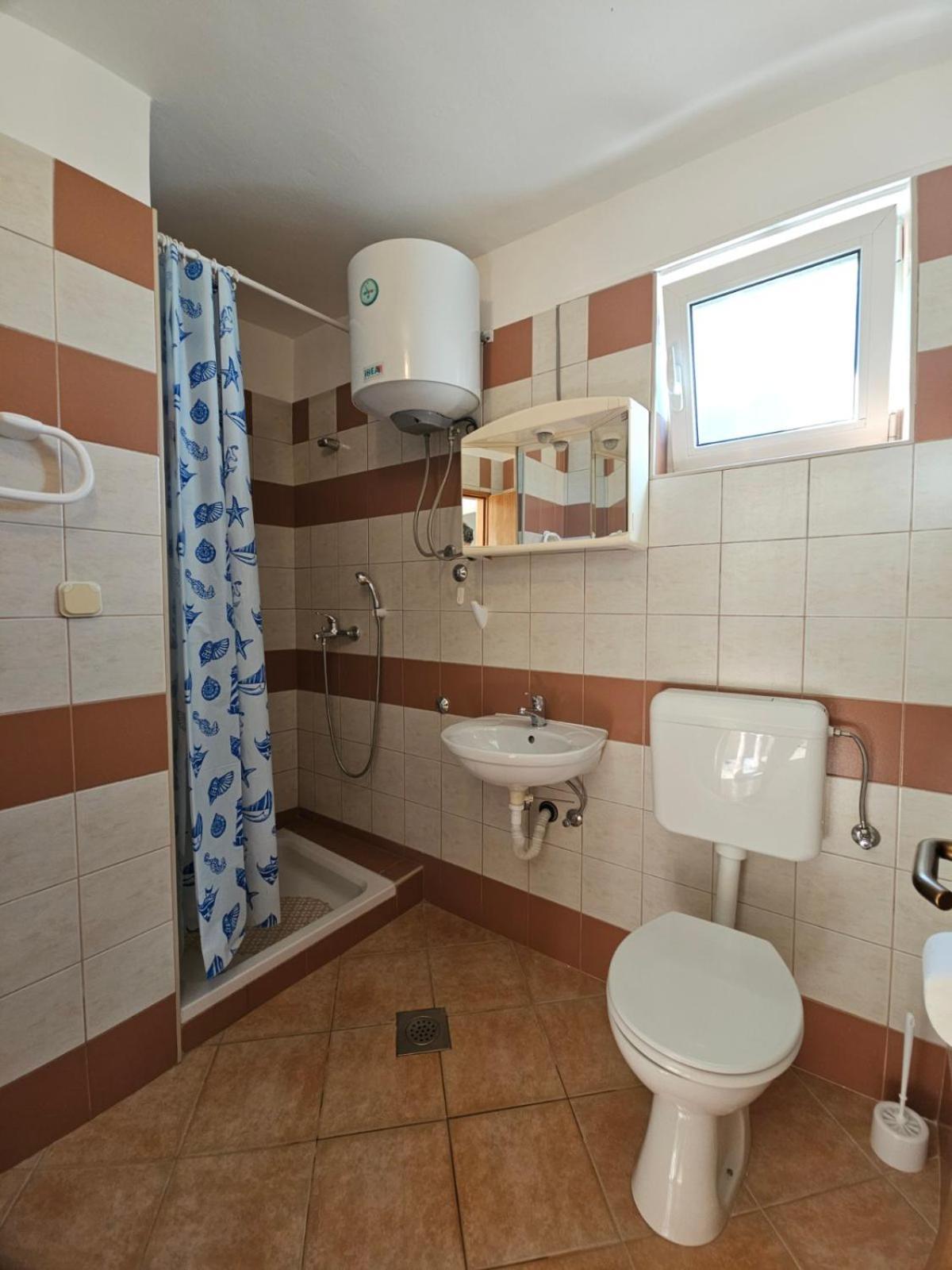 Apartment Jelena ラブ エクステリア 写真
